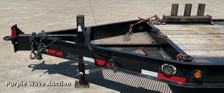 image for item LJ9747 2019 Lucon 12T172XSBW  equipment trailer