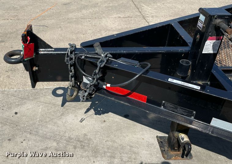 image for item LJ9747 2019 Lucon 12T172XSBW  equipment trailer