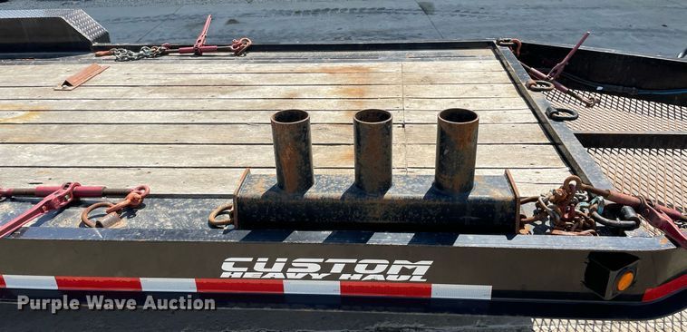 image for item LJ9747 2019 Lucon 12T172XSBW  equipment trailer