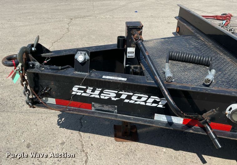 image for item LJ9749 2017 Lucon 12T202ELPHD  equipment trailer