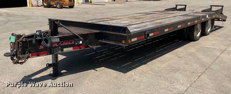 image for item LJ9750 2014 Lucon 10T202ELPHD  equipment trailer