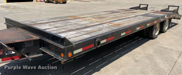 image for item LJ9750 2014 Lucon 10T202ELPHD  equipment trailer