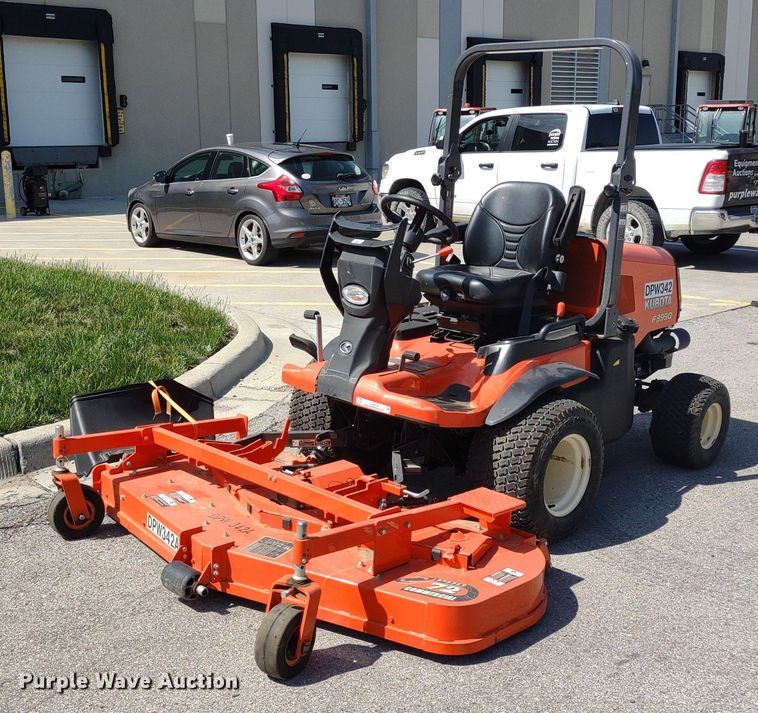 image for item LL9163 2019 Kubota F3990  lawn mower