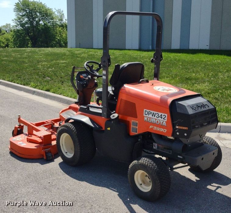 image for item LL9163 2019 Kubota F3990  lawn mower