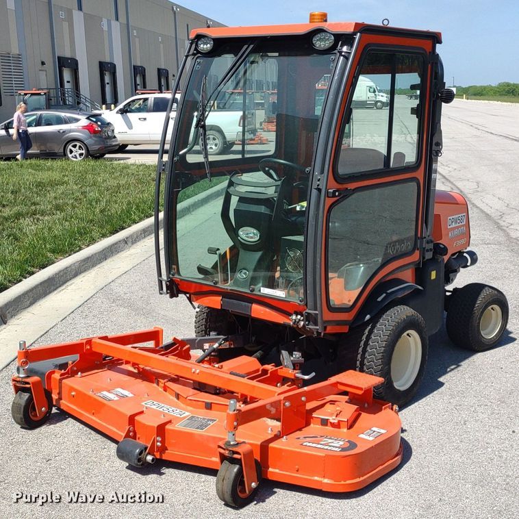 image for item LL9166 2020 Kubota F3990  lawn mower