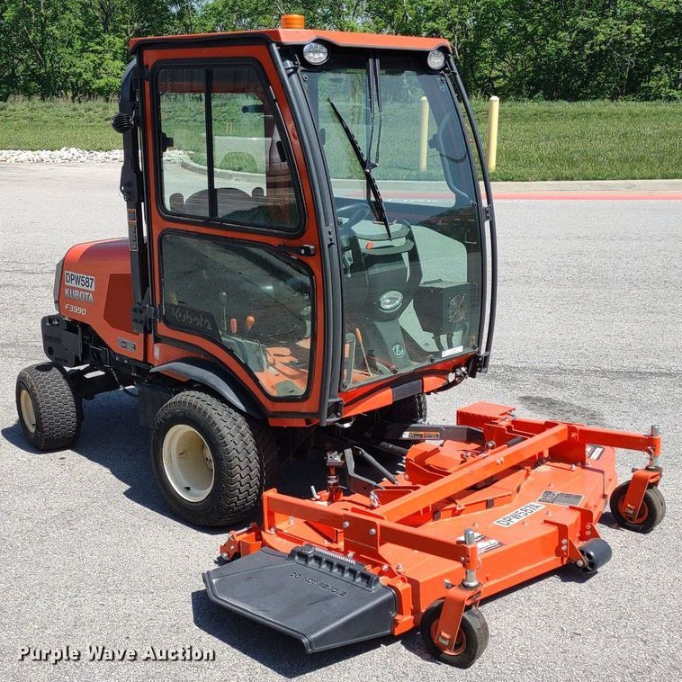 image for item LL9166 2020 Kubota F3990  lawn mower