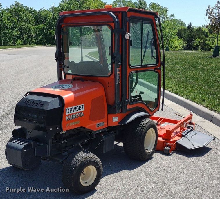 image for item LL9166 2020 Kubota F3990  lawn mower