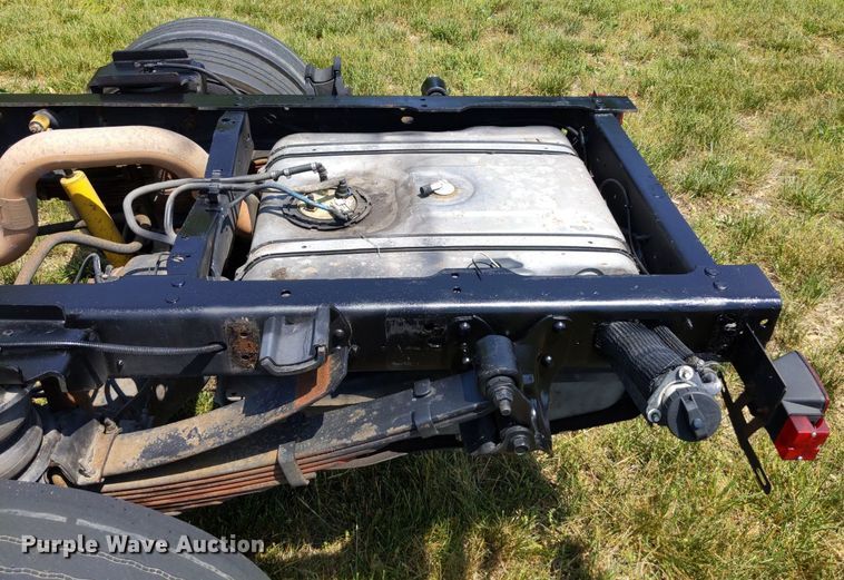 image for item LL9220 2013 Ford F450 Super Duty  Crew Cab truck cab and chassis