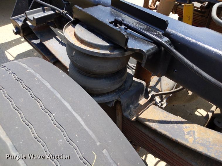 image for item LL9220 2013 Ford F450 Super Duty  Crew Cab truck cab and chassis