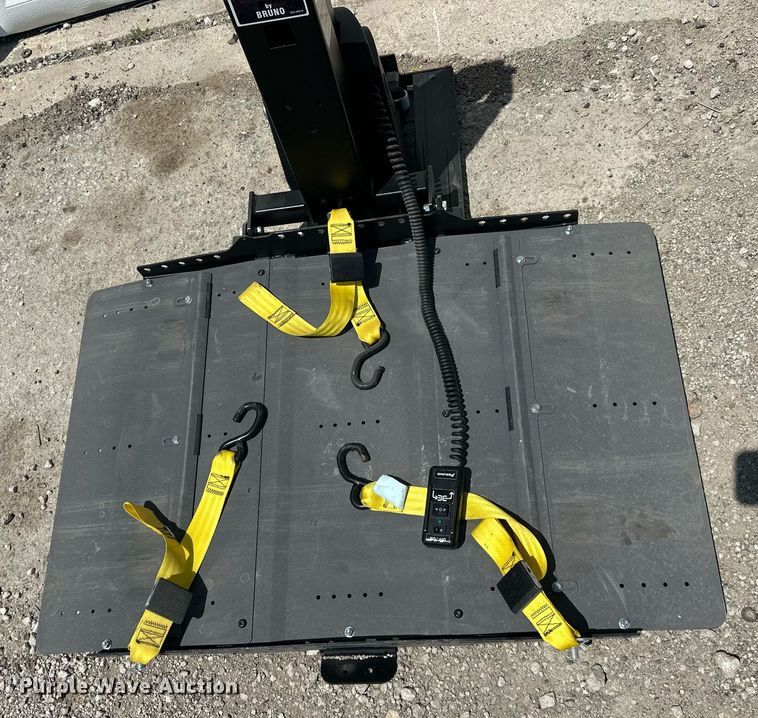 image for item LP9982 Bruno VSL 4000HW  wheel chair lift