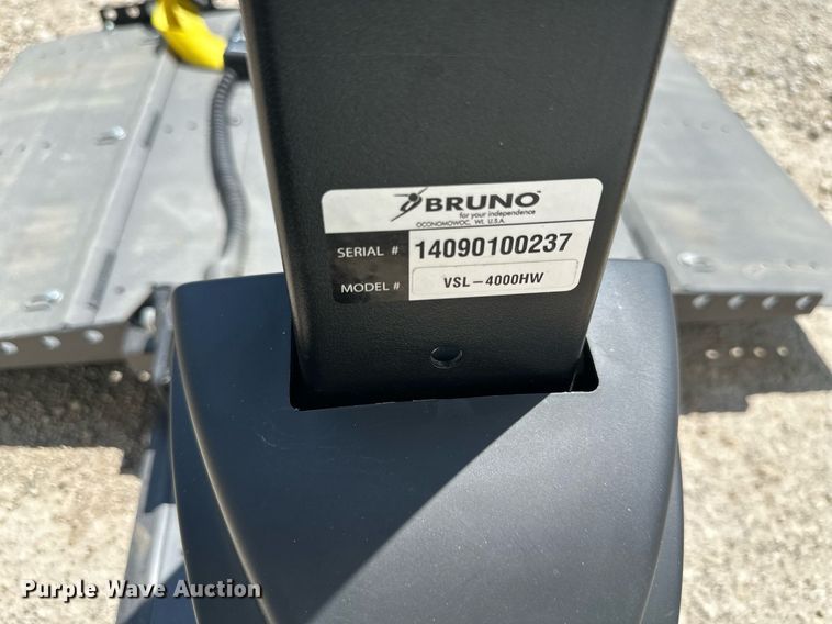 image for item LP9982 Bruno VSL 4000HW  wheel chair lift