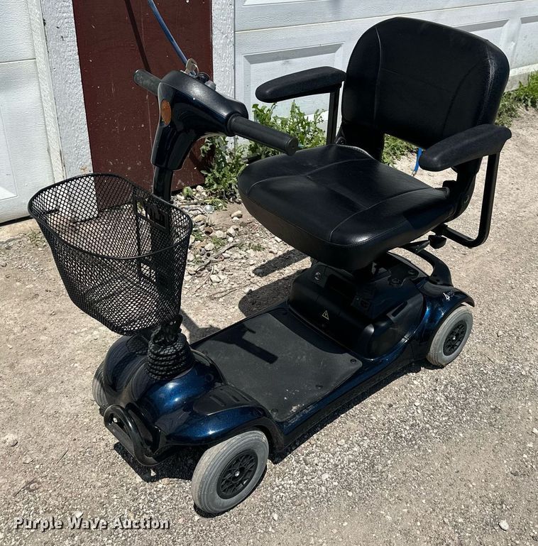 image for item LP9982 Bruno VSL 4000HW  wheel chair lift