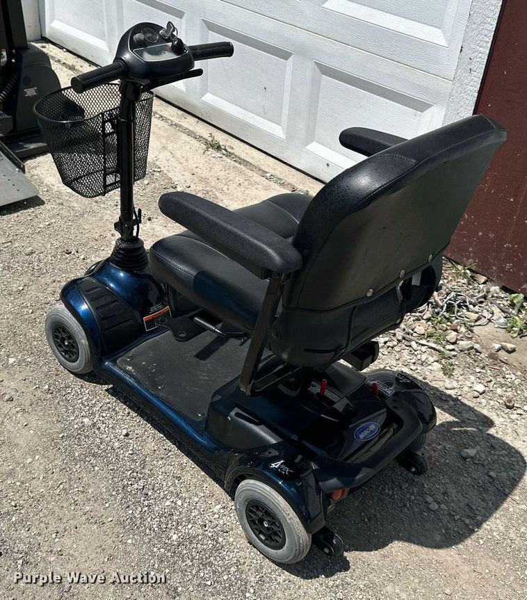 image for item LP9982 Bruno VSL 4000HW  wheel chair lift