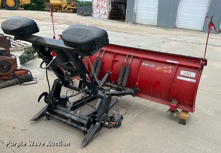 image for item LP9983 Western Pro Plus  8'W snow plow