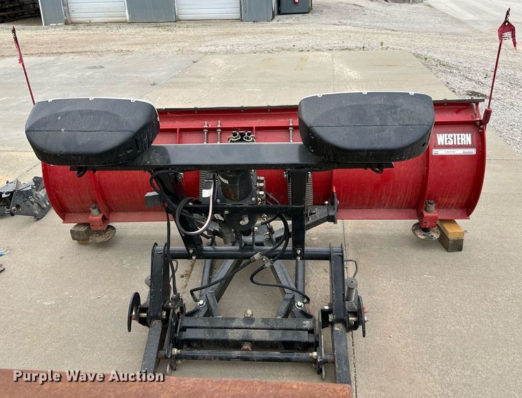 image for item LP9983 Western Pro Plus  8'W snow plow