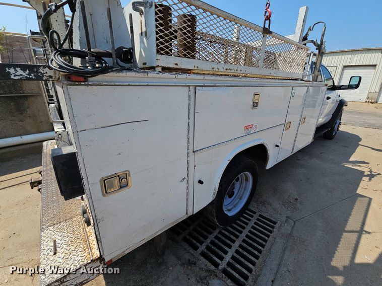 image for item LW9654 2008 Sterling Bullet 5500  utility / service truck