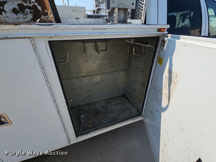 image for item LW9654 2008 Sterling Bullet 5500  utility / service truck