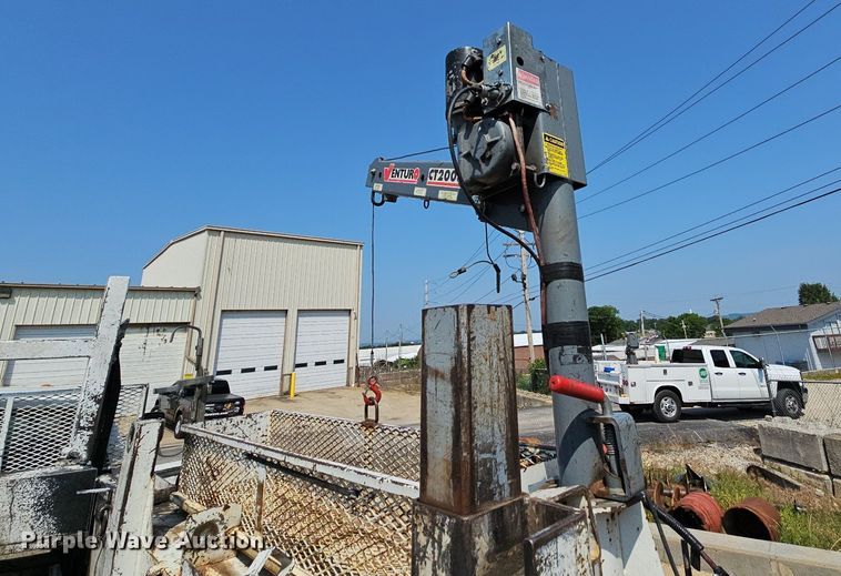 image for item LW9654 2008 Sterling Bullet 5500  utility / service truck