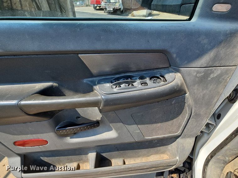 image for item LW9654 2008 Sterling Bullet 5500  utility / service truck