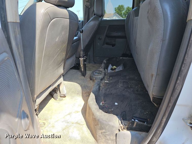 image for item LW9654 2008 Sterling Bullet 5500  utility / service truck