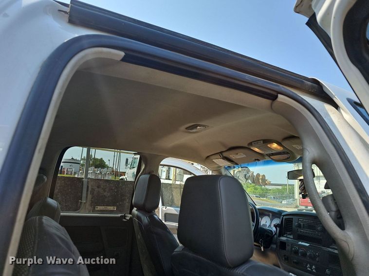 image for item LW9654 2008 Sterling Bullet 5500  utility / service truck