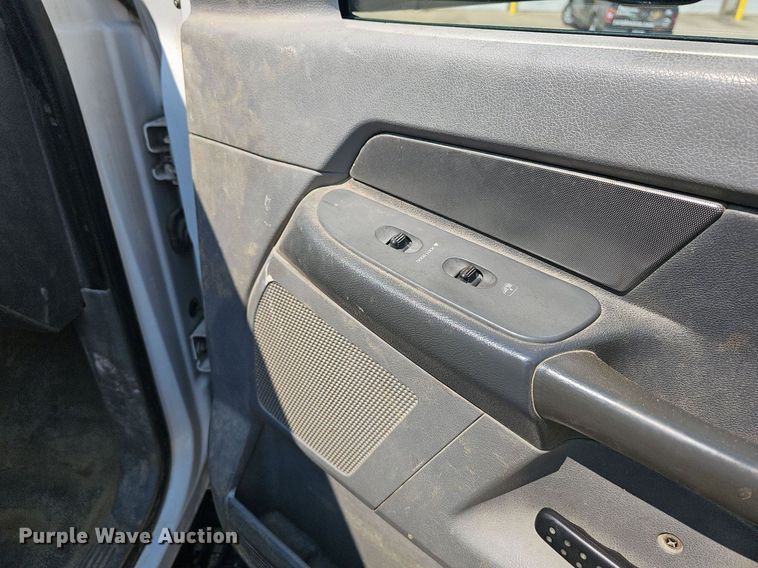 image for item LW9654 2008 Sterling Bullet 5500  utility / service truck