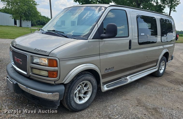 image for item LW9681 2001 GMC Savana G1500  van