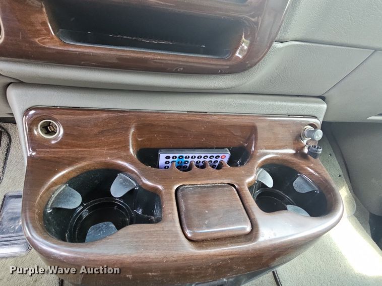 image for item LW9681 2001 GMC Savana G1500  van