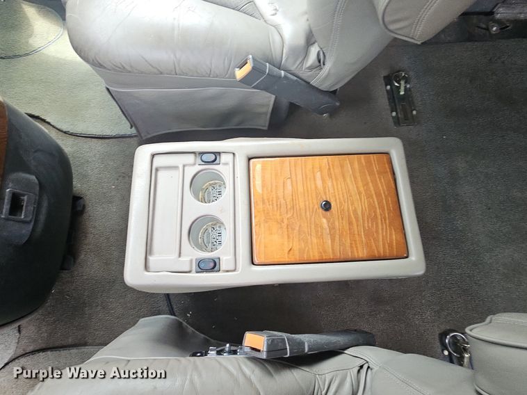 image for item LW9681 2001 GMC Savana G1500  van