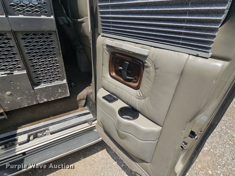image for item LW9681 2001 GMC Savana G1500  van