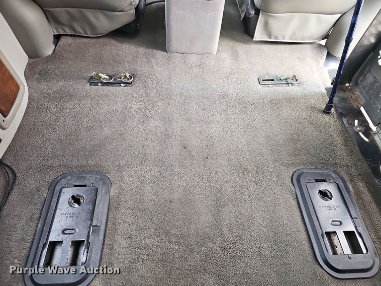 image for item LW9681 2001 GMC Savana G1500  van