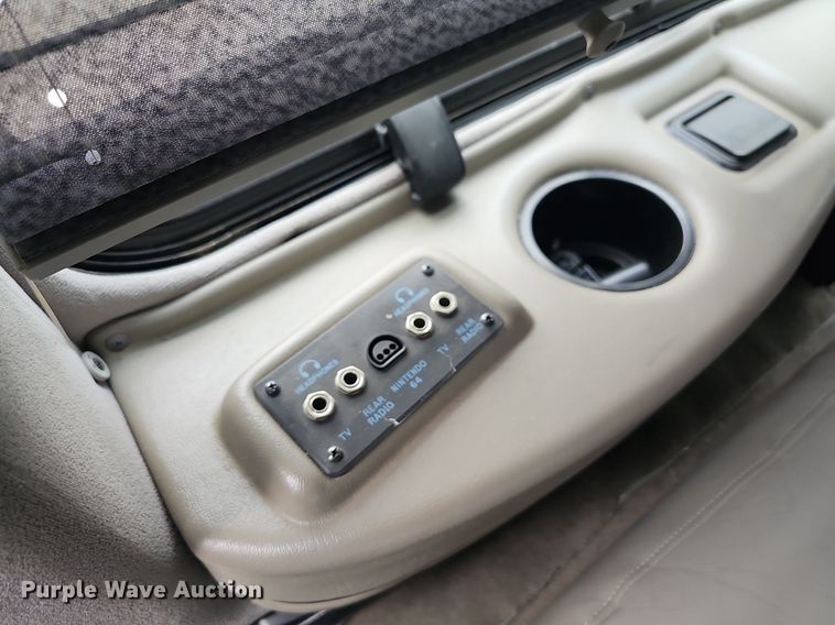 image for item LW9681 2001 GMC Savana G1500  van