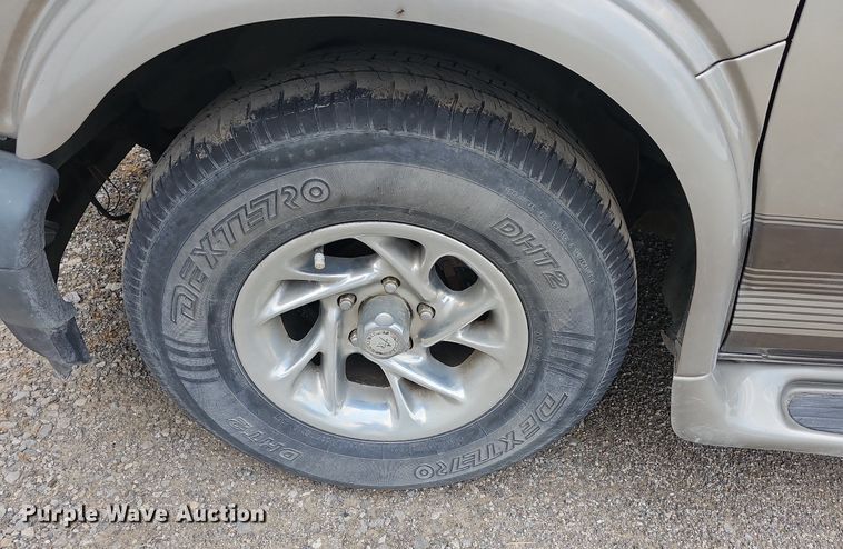 image for item LW9681 2001 GMC Savana G1500  van