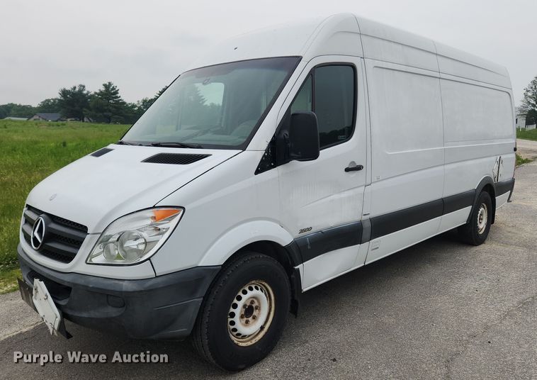 image for item LX9621 2012 Mercedes Benz Sprinter 2500  van