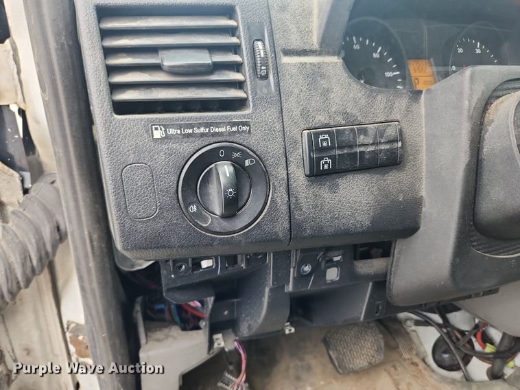 image for item LX9621 2012 Mercedes Benz Sprinter 2500  van