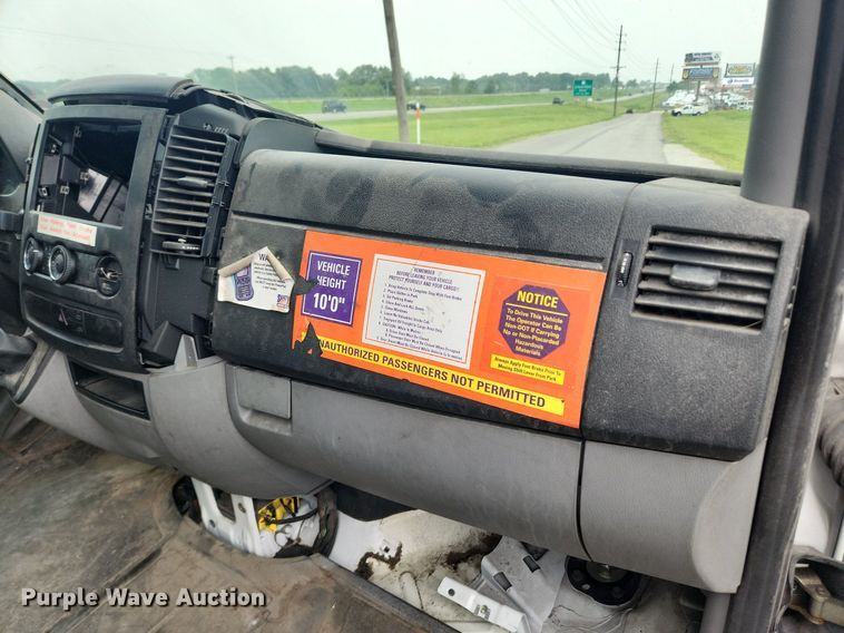 image for item LX9621 2012 Mercedes Benz Sprinter 2500  van