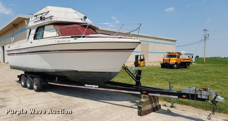 image for item LX9641 1978 Cruiser Villavee  boat