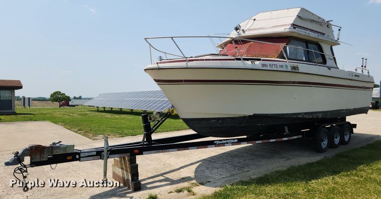 image for item LX9641 1978 Cruiser Villavee  boat