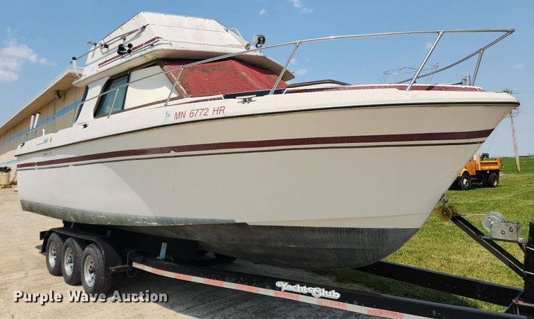 image for item LX9641 1978 Cruiser Villavee  boat