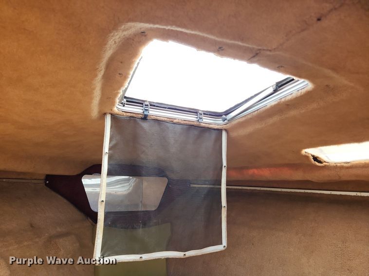 image for item LX9641 1978 Cruiser Villavee  boat