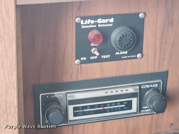 image for item LX9641 1978 Cruiser Villavee  boat