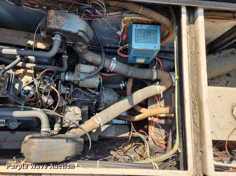 image for item LX9641 1978 Cruiser Villavee  boat