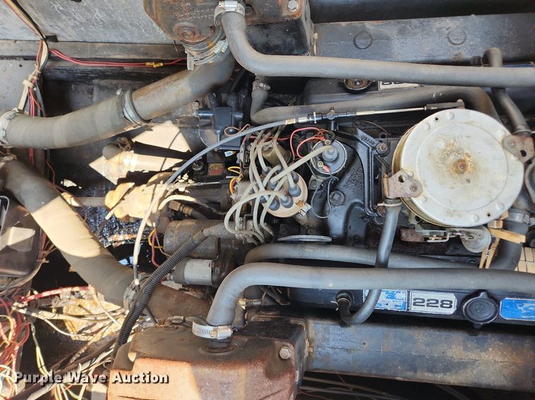 image for item LX9641 1978 Cruiser Villavee  boat