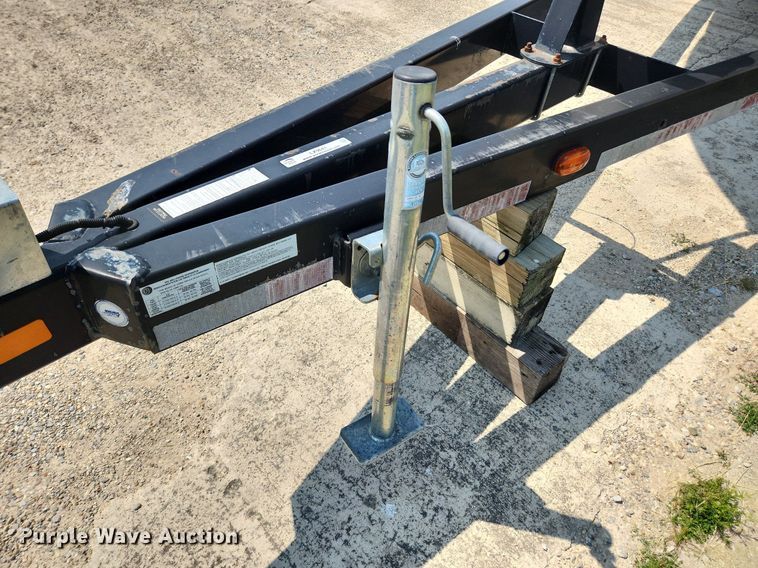 image for item LX9641 1978 Cruiser Villavee  boat