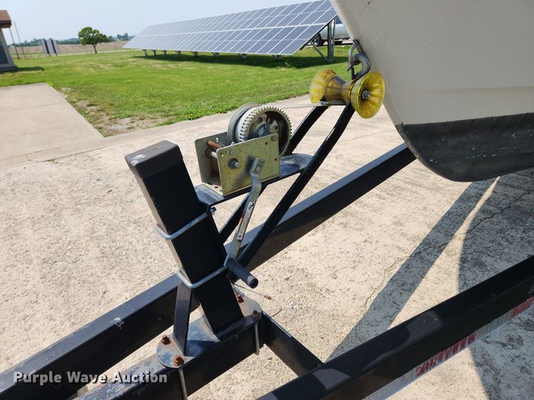 image for item LX9641 1978 Cruiser Villavee  boat