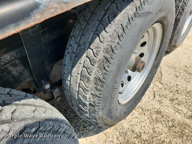 image for item LX9641 1978 Cruiser Villavee  boat