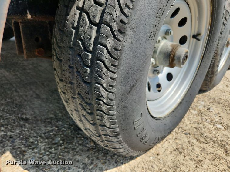 image for item LX9641 1978 Cruiser Villavee  boat