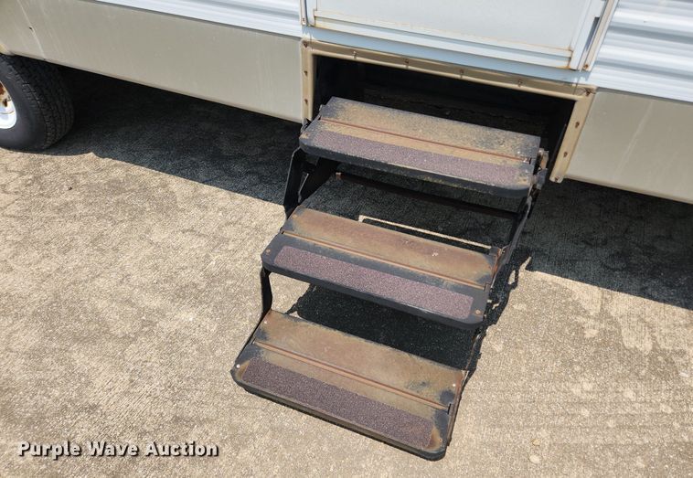 image for item LX9646 2006 K-Z Jag  jobsite trailer