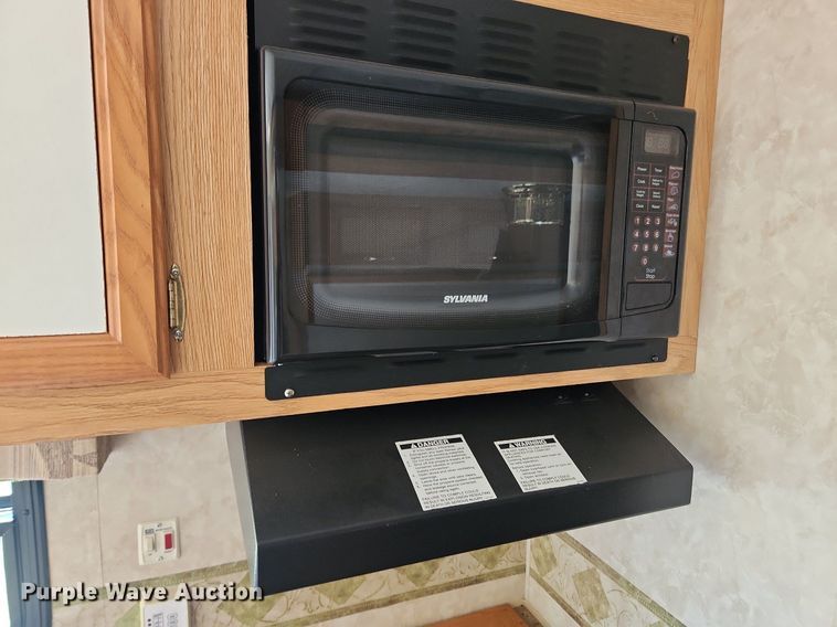 image for item LX9646 2006 K-Z Jag  jobsite trailer