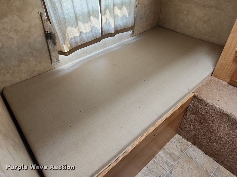 image for item LX9646 2006 K-Z Jag  jobsite trailer